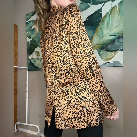 Patterned blouse - Picture 2 of 6